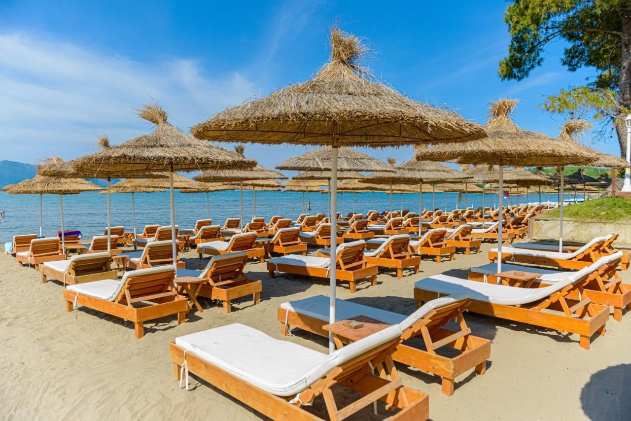 Ecuador Resort Zverneci Eksteriør billede
